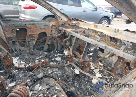 2021 Buick Enclave Awd Avenir from USA, damaged, VIN 5GAEVCKW8MJ246659